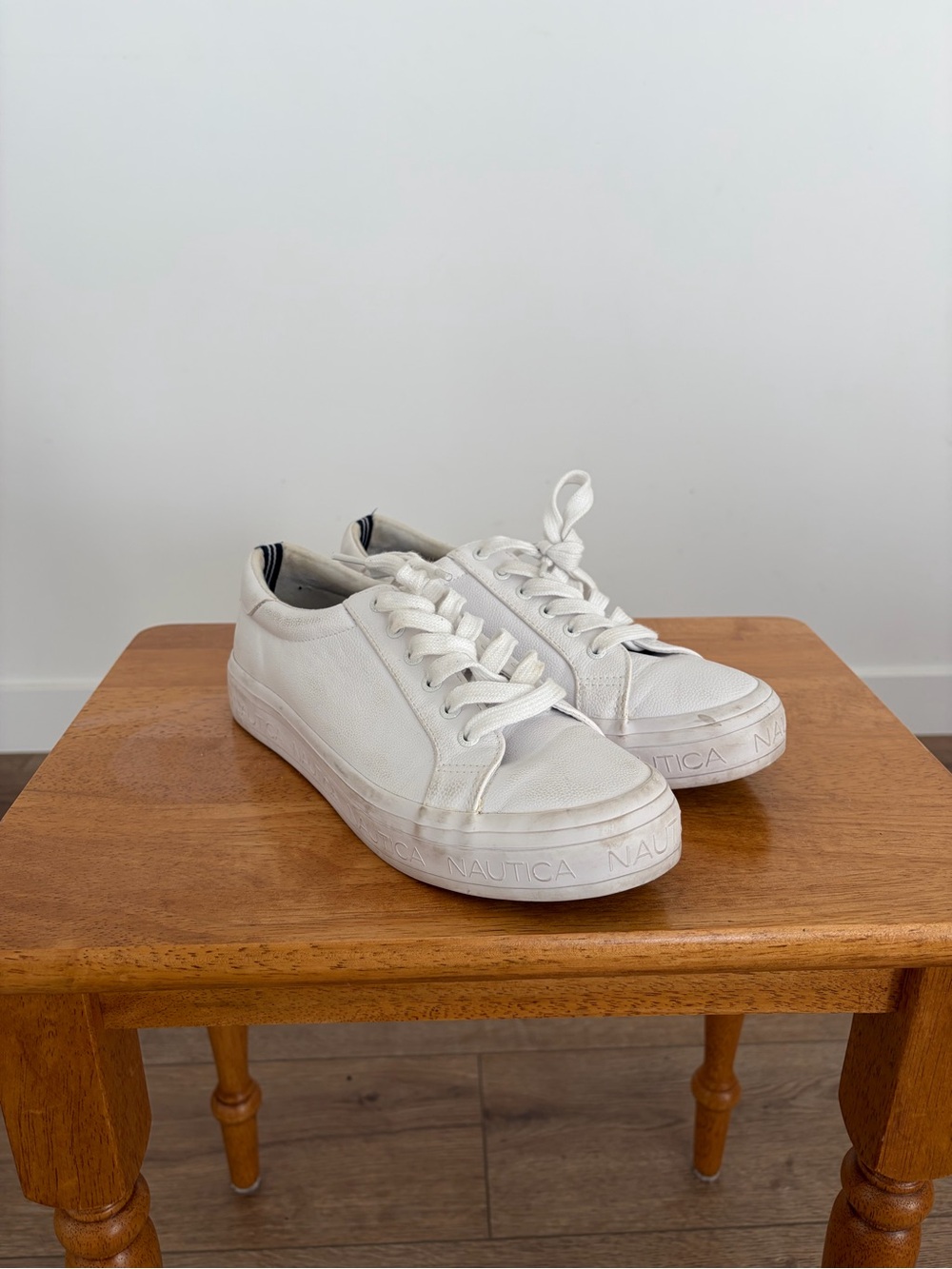 Nautica White Low-Top Leather Sneakers